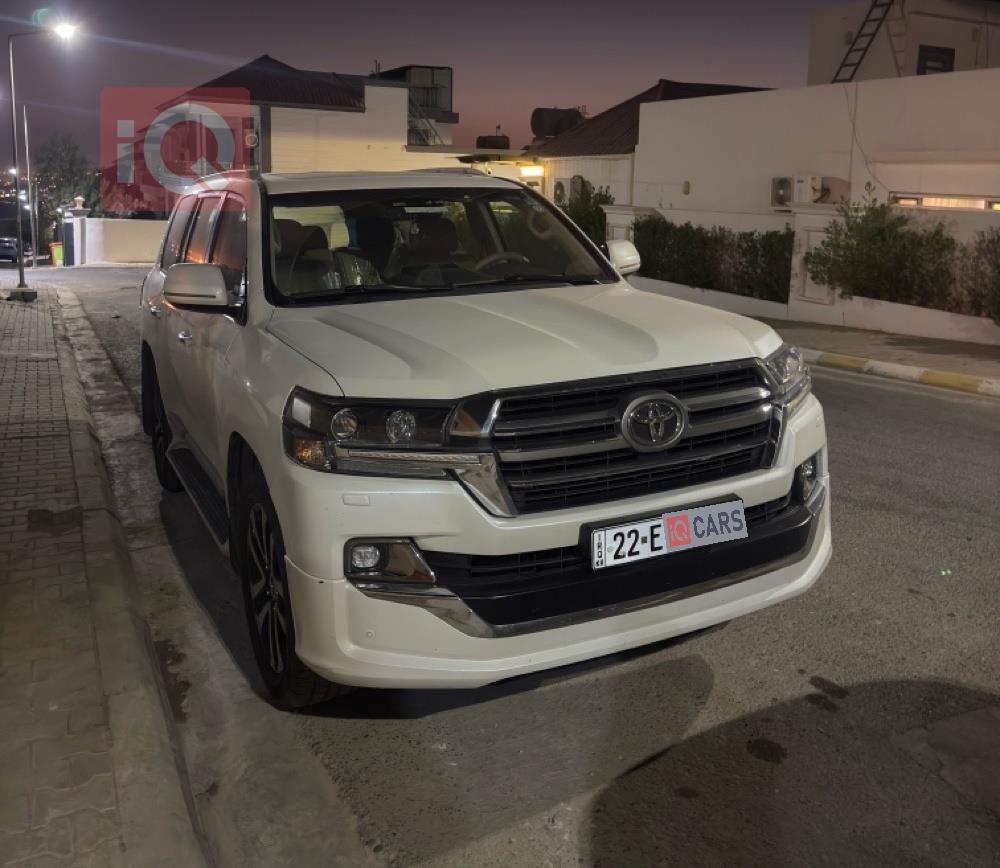 تويوتا لاندكروزر